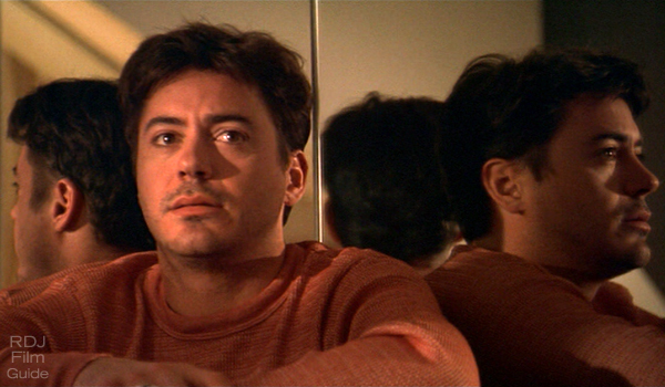 Robert Downey Jr in Two Girls and a Guy