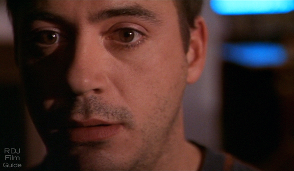 Robert Downey Jr in Two Girls and a Guy